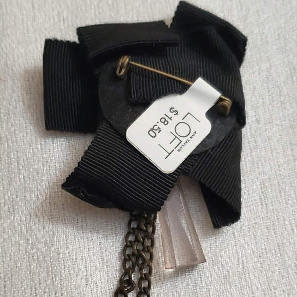 LOFT Black Ribbon Rhinestone Pin Brooch #452 - Picture 2 of 2